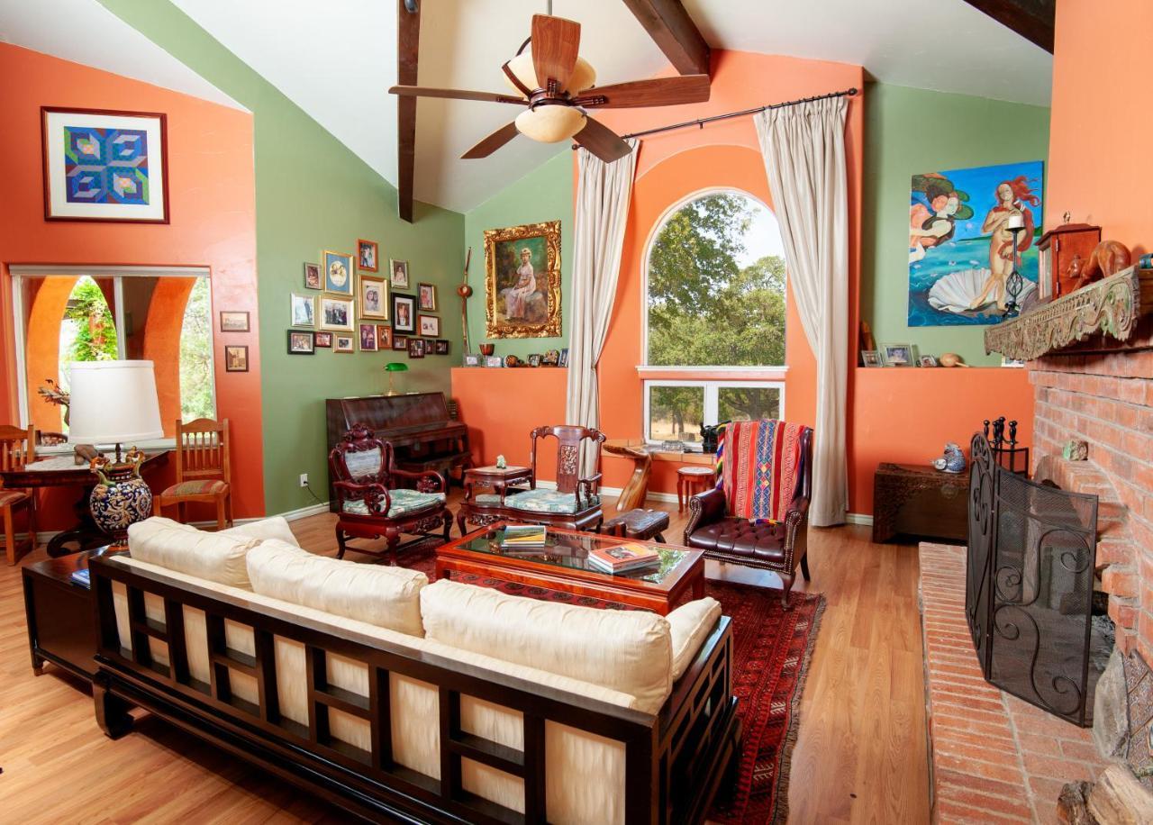 Posada Mariana Bed&Breakfast Catheys Valley Exterior foto