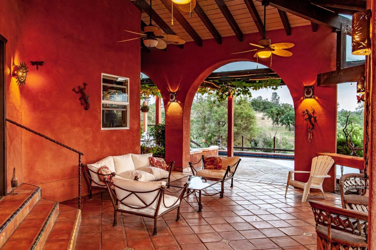 Posada Mariana Bed&Breakfast Catheys Valley Exterior foto