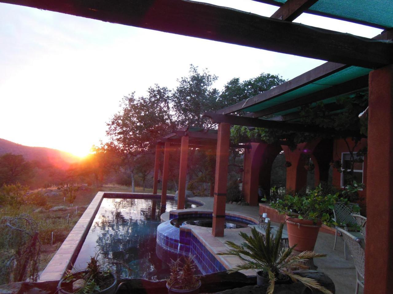 Posada Mariana Bed&Breakfast Catheys Valley Exterior foto