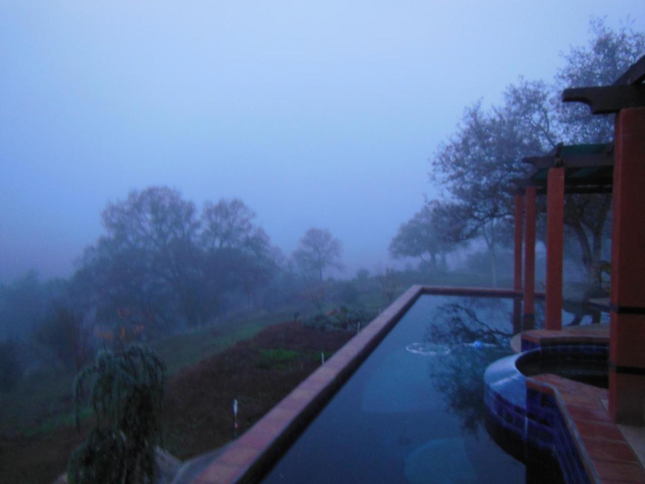 Posada Mariana Bed&Breakfast Catheys Valley Exterior foto